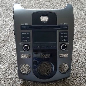 Kia Forte Radio
